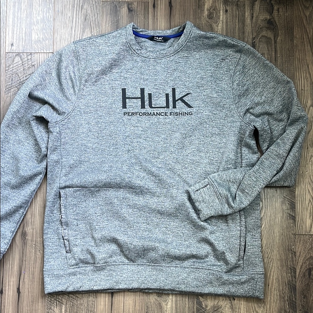 Huk Men's Gray sweatshirt